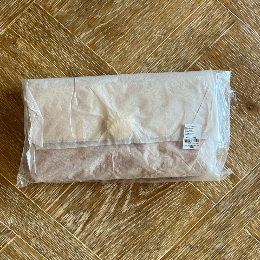 Lilly Pulitzer Cream and Light Pink Clutch